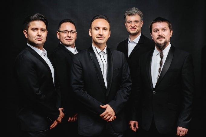 Jazz și muzică tradițională macedoneană, împletite armonios cu muzica clasică, vineri, la Sala Capitol