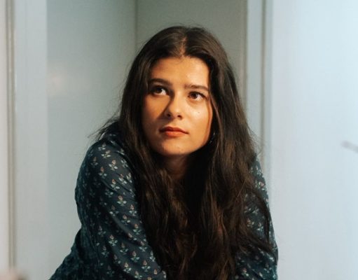 După crima care a șocat Timișoara, o tânără actriță transformă trauma colectivă în teatru