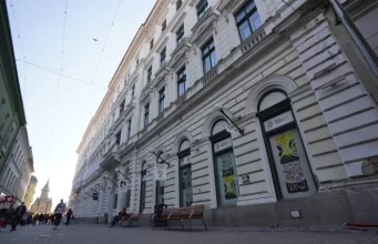 Musical, povești pentru copii și mari texte ale literaturii universale. Programul lunii noiembrie la TGST