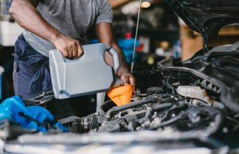 Ulei ATF, DSG sau CVT: ce ulei pentru ce cutie automată auto
